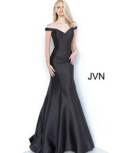 JVN3245 Black front