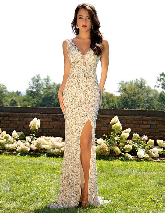 Primavera Couture Prom